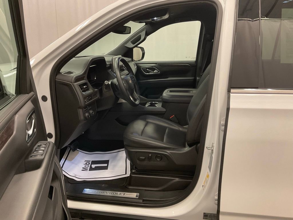 Used 2024 Chevrolet Tahoe LT image 9