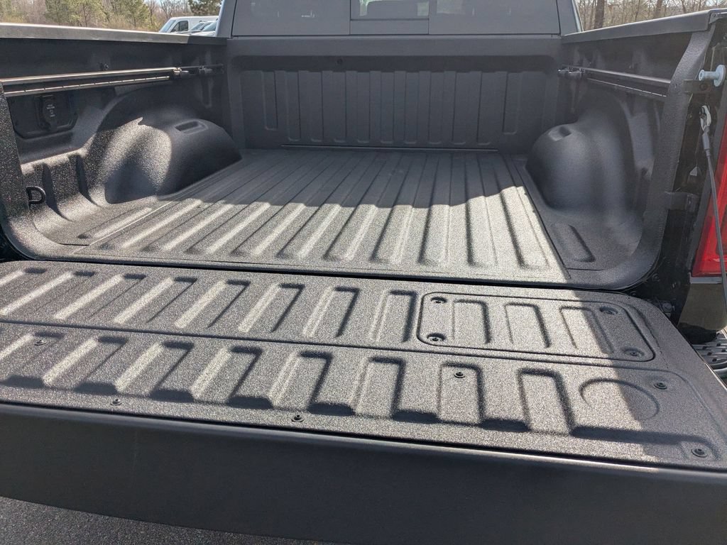 New 2026 RAM 1500 Limited w/ Bed Utility Group AWD/4WD image 28