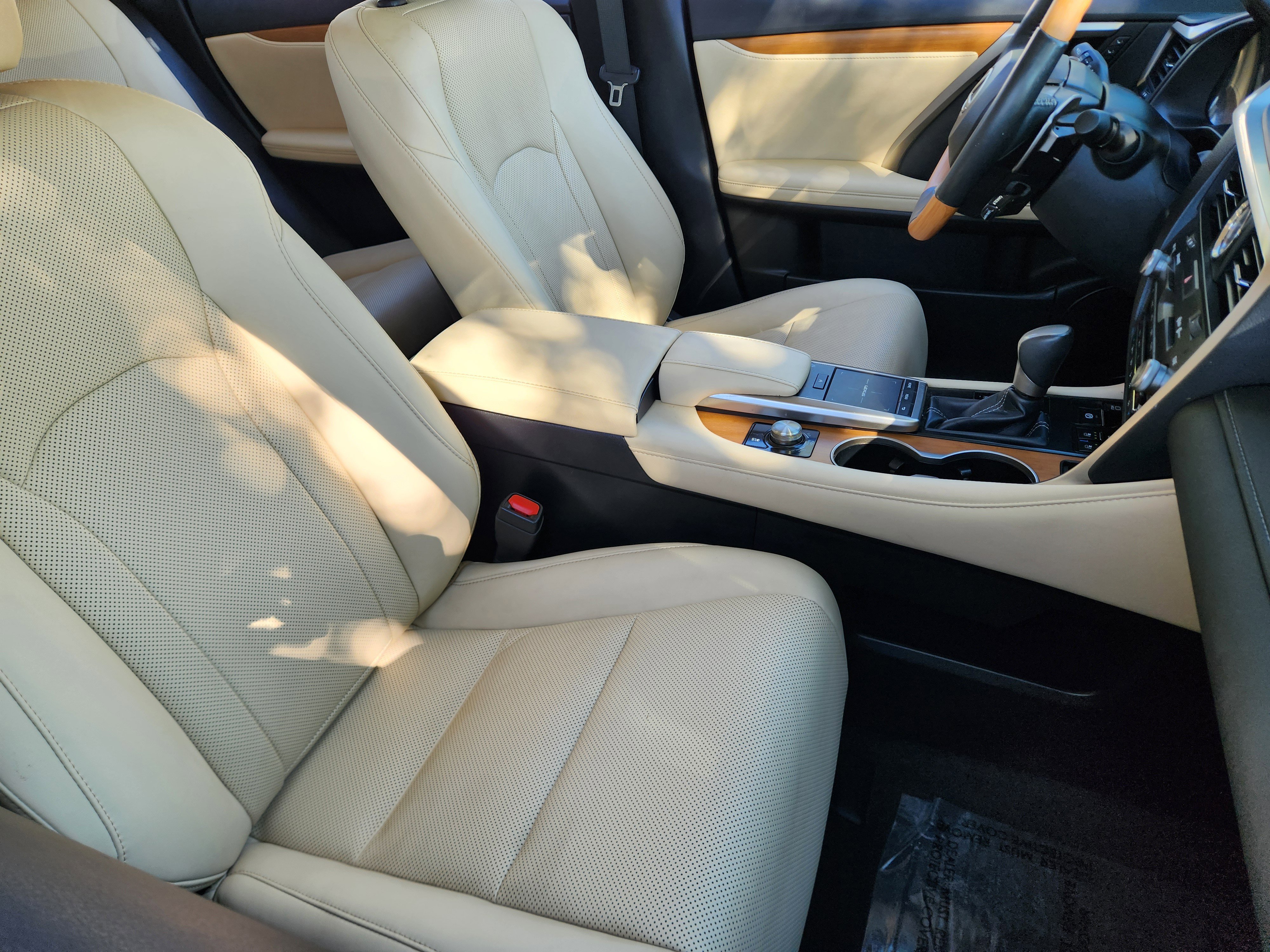 Used 2022 Lexus RX 350 FWD w/ Premium Package image 15
