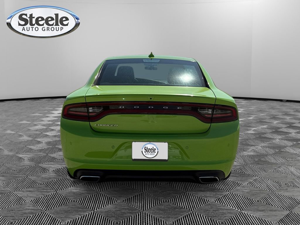 Used 2023 Dodge Charger SXT image 4