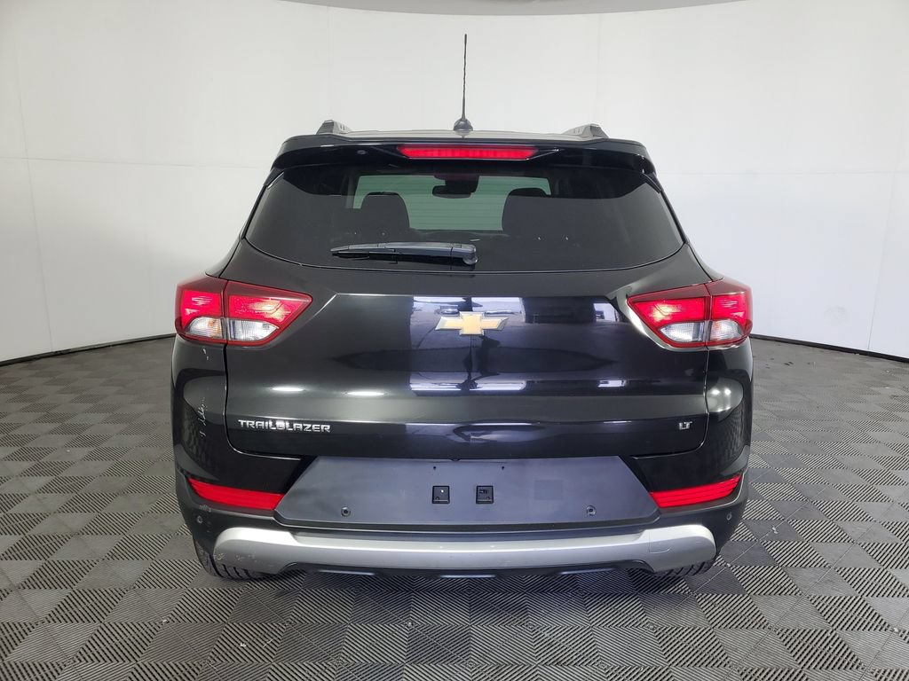 Used 2023 Chevrolet TrailBlazer LT w/ Convenience Package FWD image 5