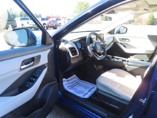 Used 2021 Nissan Rogue SV AWD/4WD image 19