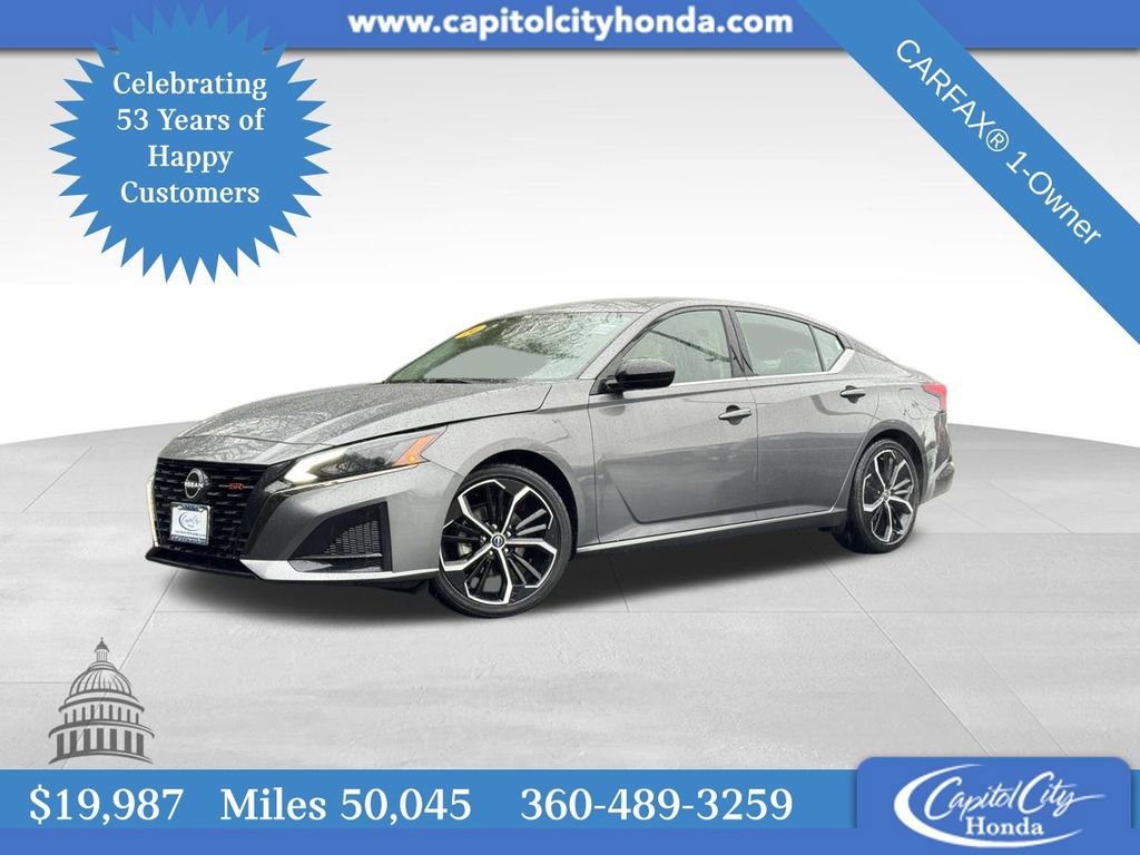 Used 2024 Nissan Altima 2.5 SR image 1