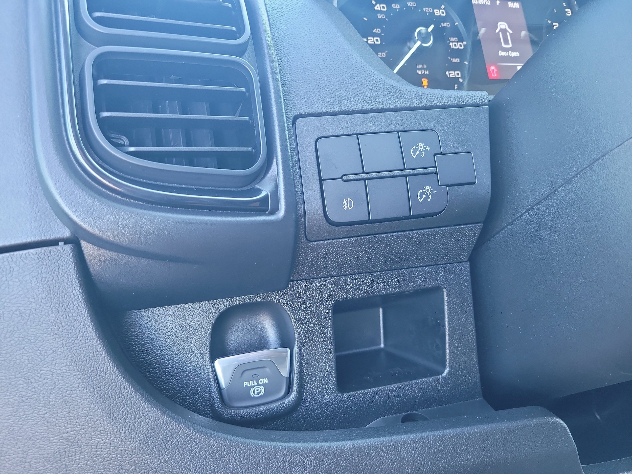 New 2026 RAM ProMaster 1500 w/ Convenience Group FWD image 24