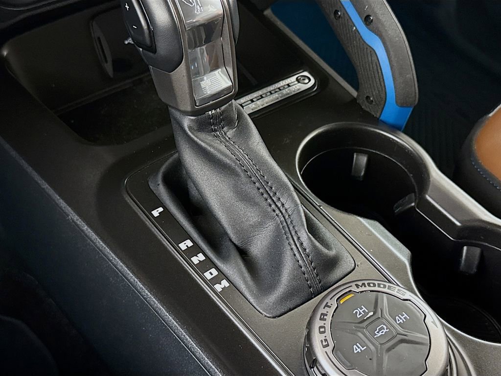Used 2023 Ford Bronco Outer Banks image 17