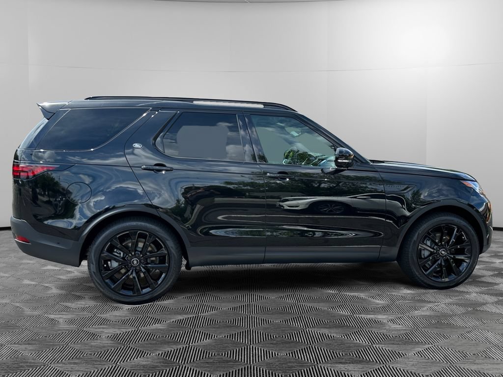 New 2026 Land Rover Discovery S AWD/4WD image 6