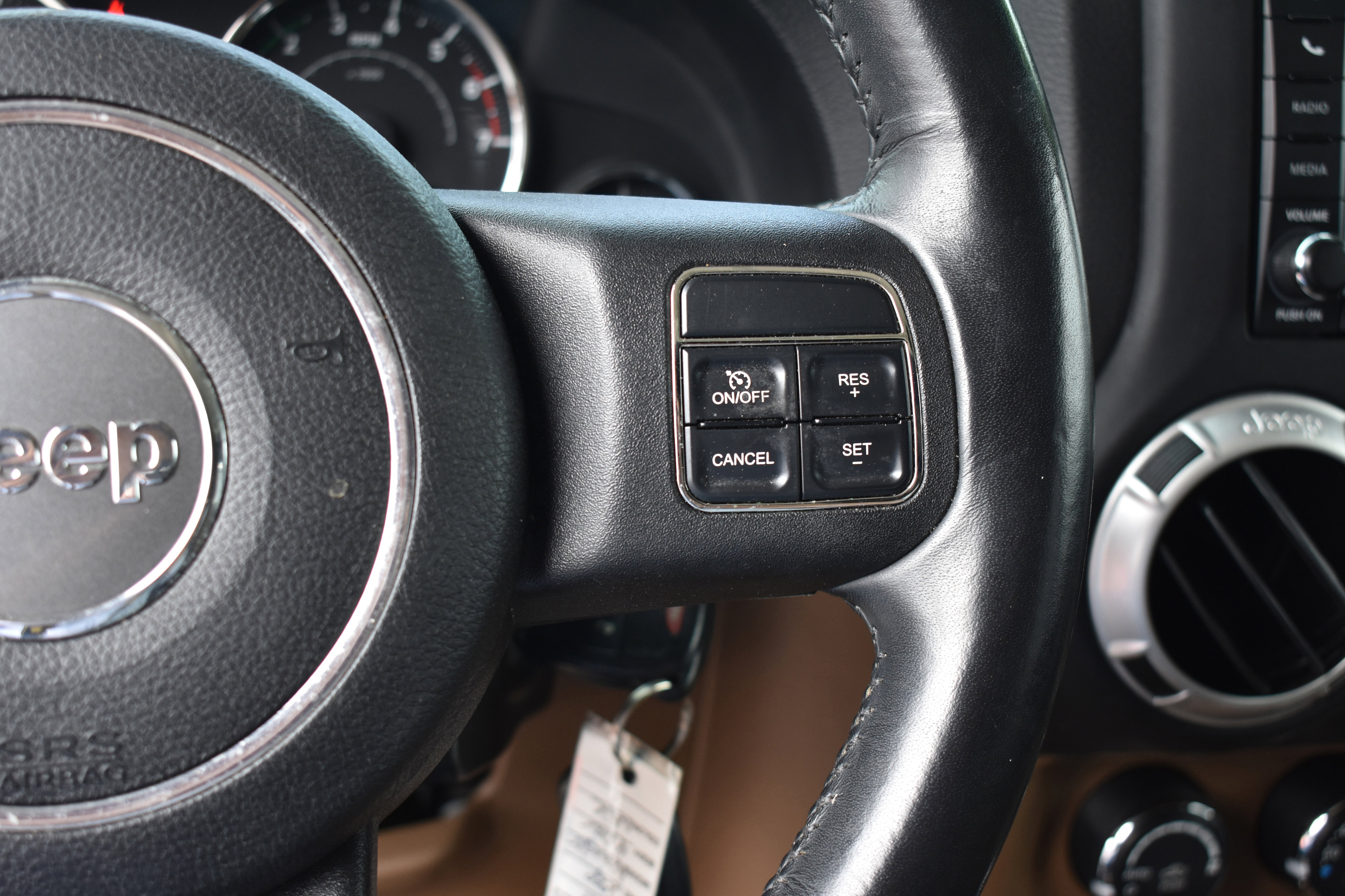 Used 2011 Jeep Wrangler Unlimited Sahara w/ Dual Top Group image 13