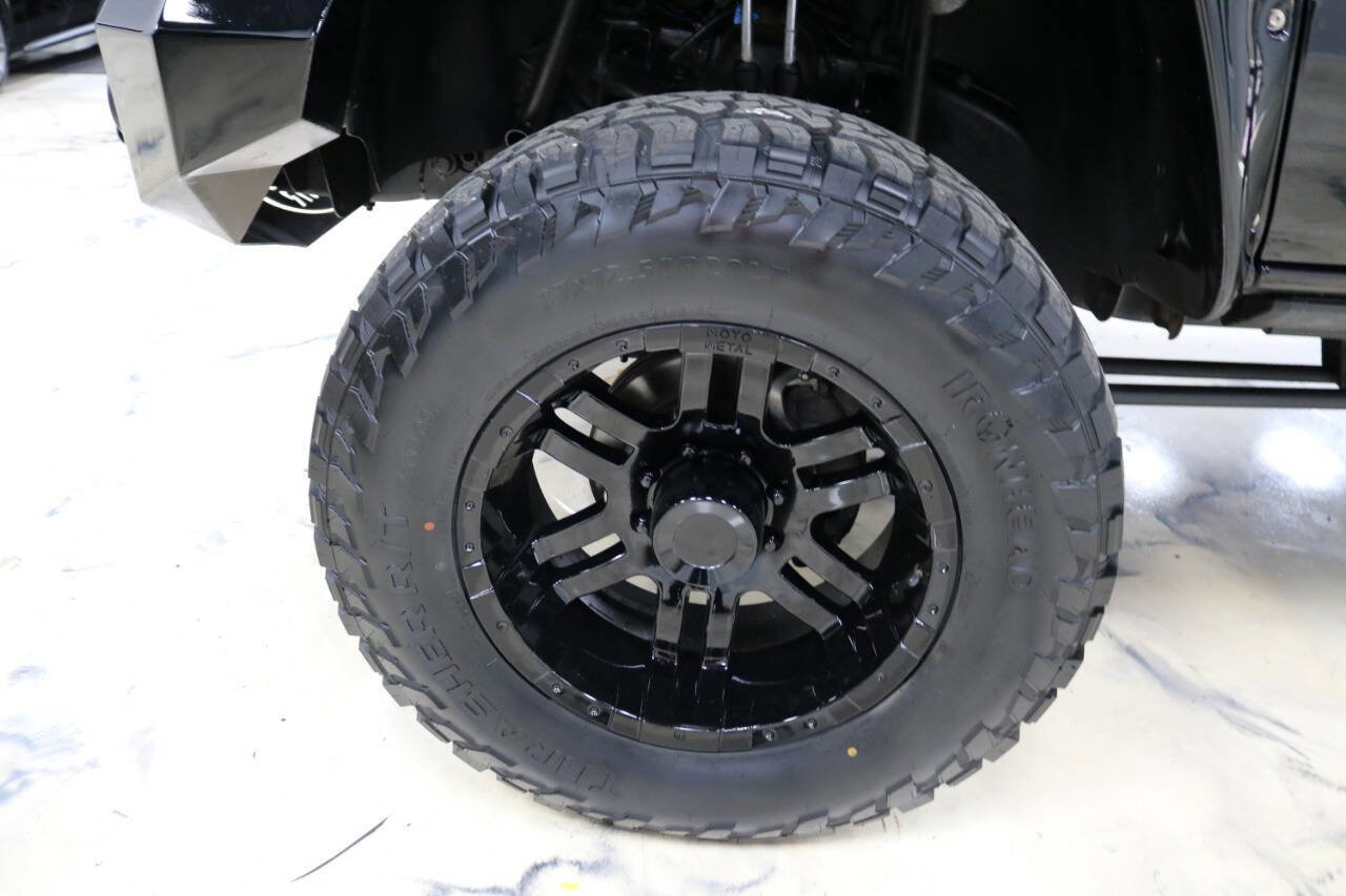 Used 2006 GMC Sierra 2500 SLT w/ Heavy-Duty Power Package image 16