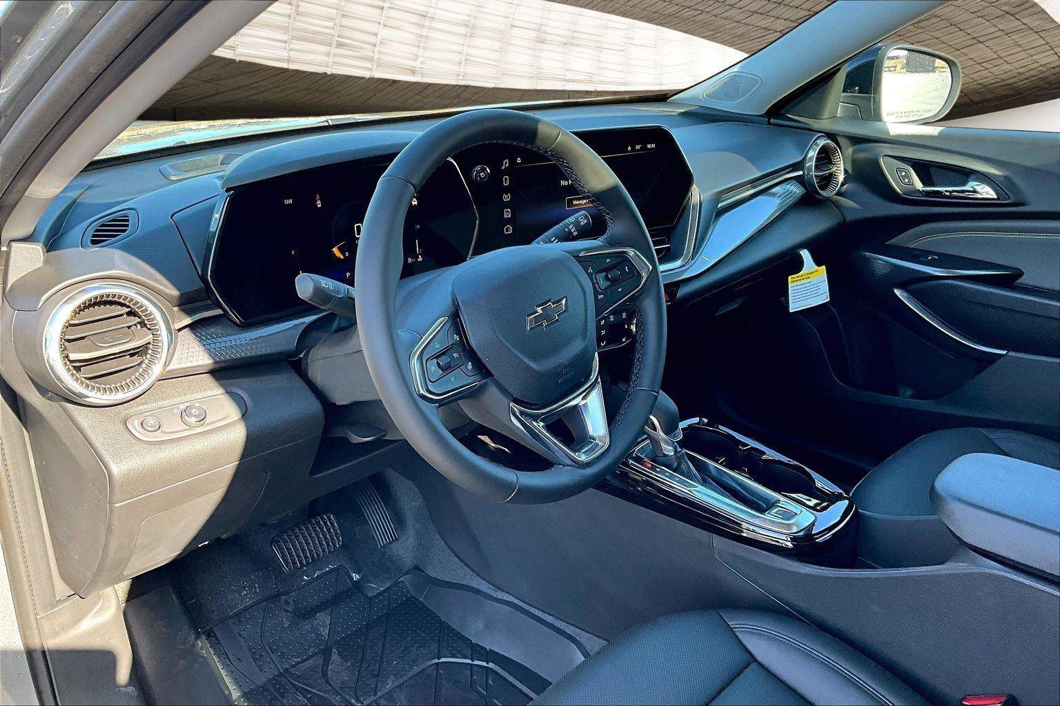 New 2026 Chevrolet Trax ACTIV w/ Sunroof Package image 8