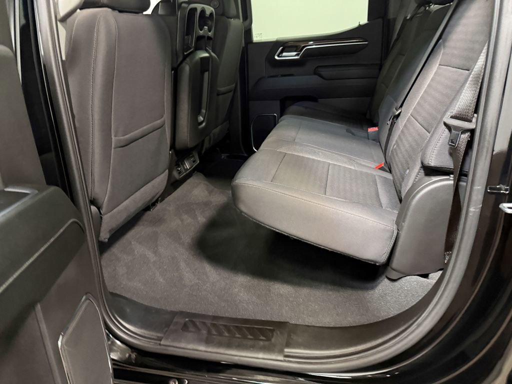 Used 2024 Chevrolet Silverado 1500 RST w/ Z71 Off-Road Package image 48