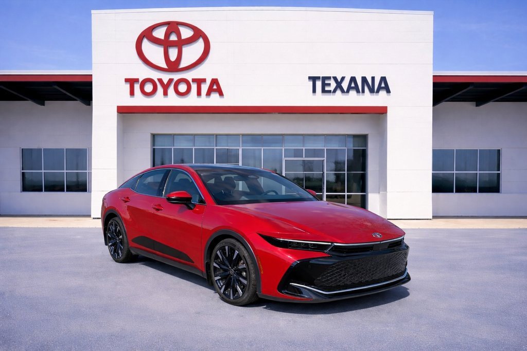 Used 2023 Toyota Crown Platinum