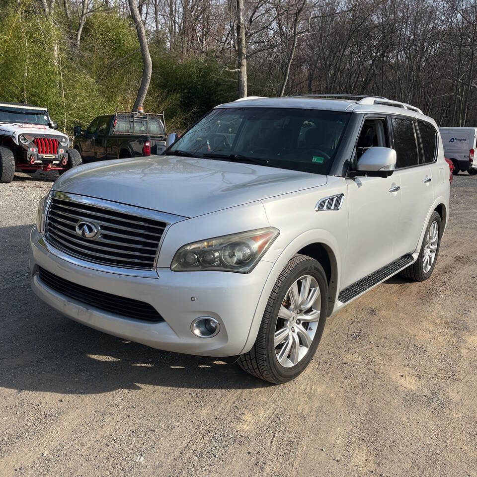 Used 2012 INFINITI QX56 2WD w/ Theater Pkg image 2
