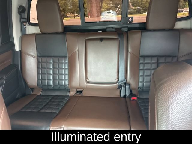 Used 2017 Nissan Titan Platinum Reserve AWD/4WD image 27