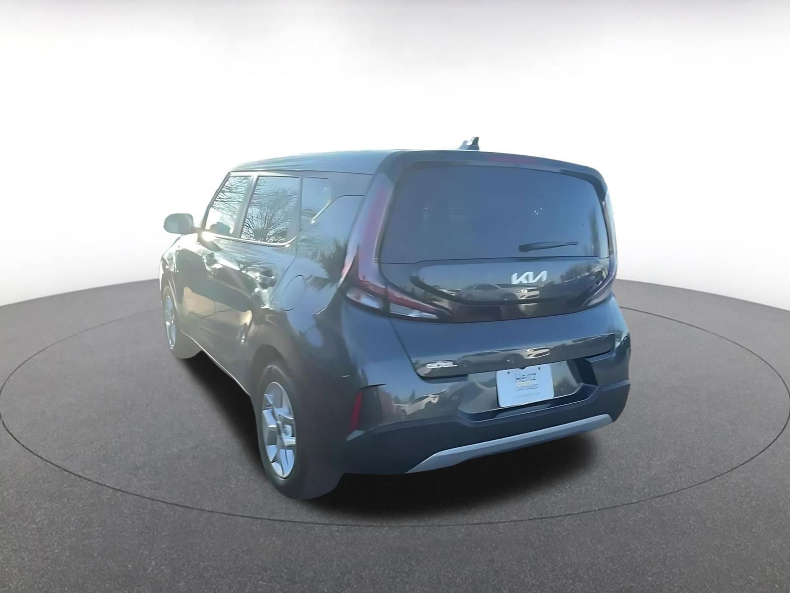 Used 2025 Kia Soul LX w/ LX Technology Package image 11