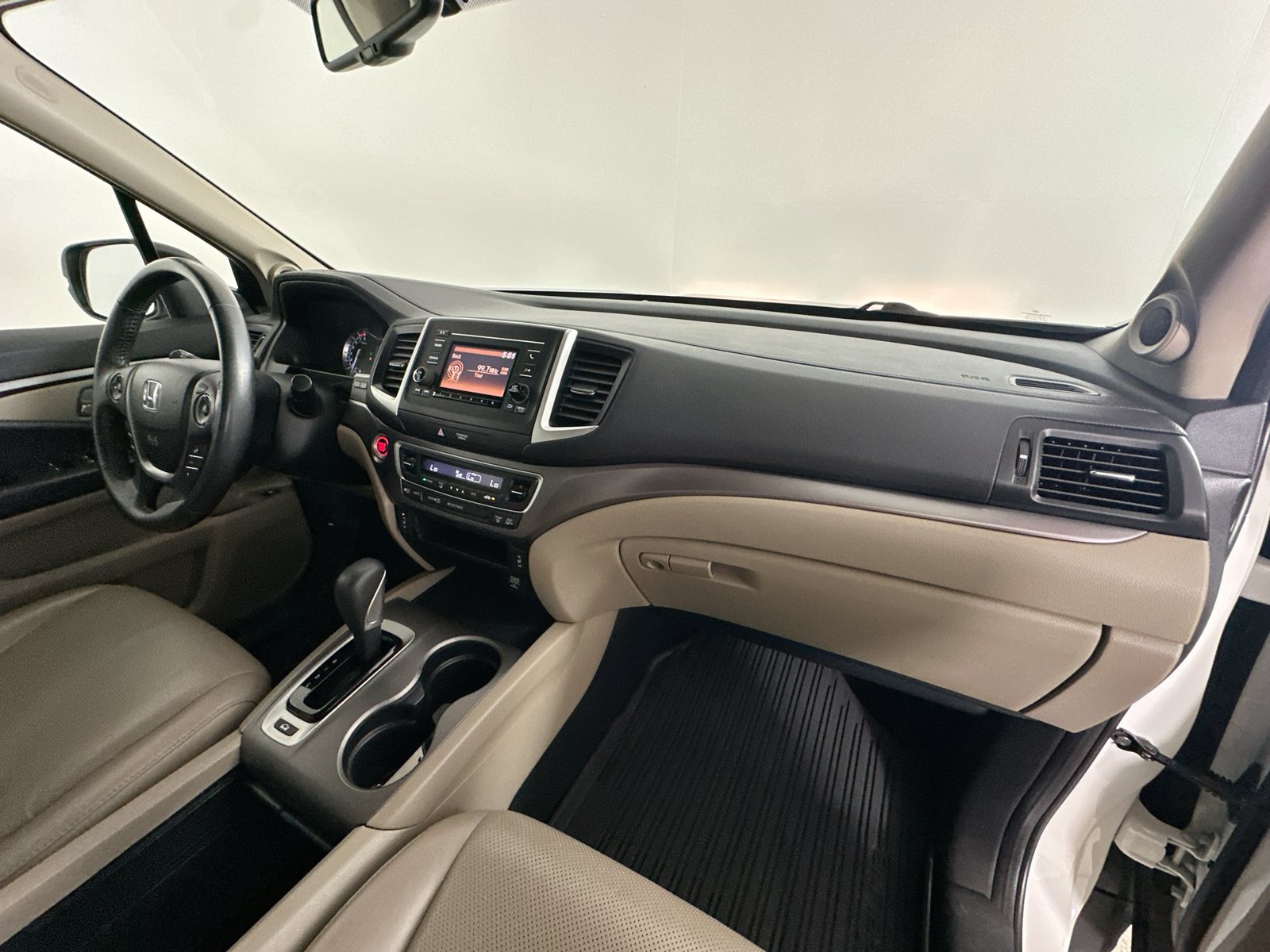 Used 2017 Honda Ridgeline RTL image 41