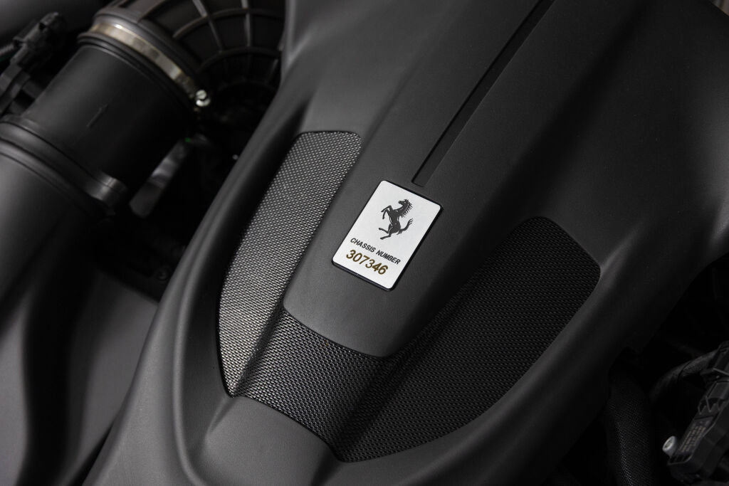 Certified 2024 Ferrari Roma Spider RWD image 66