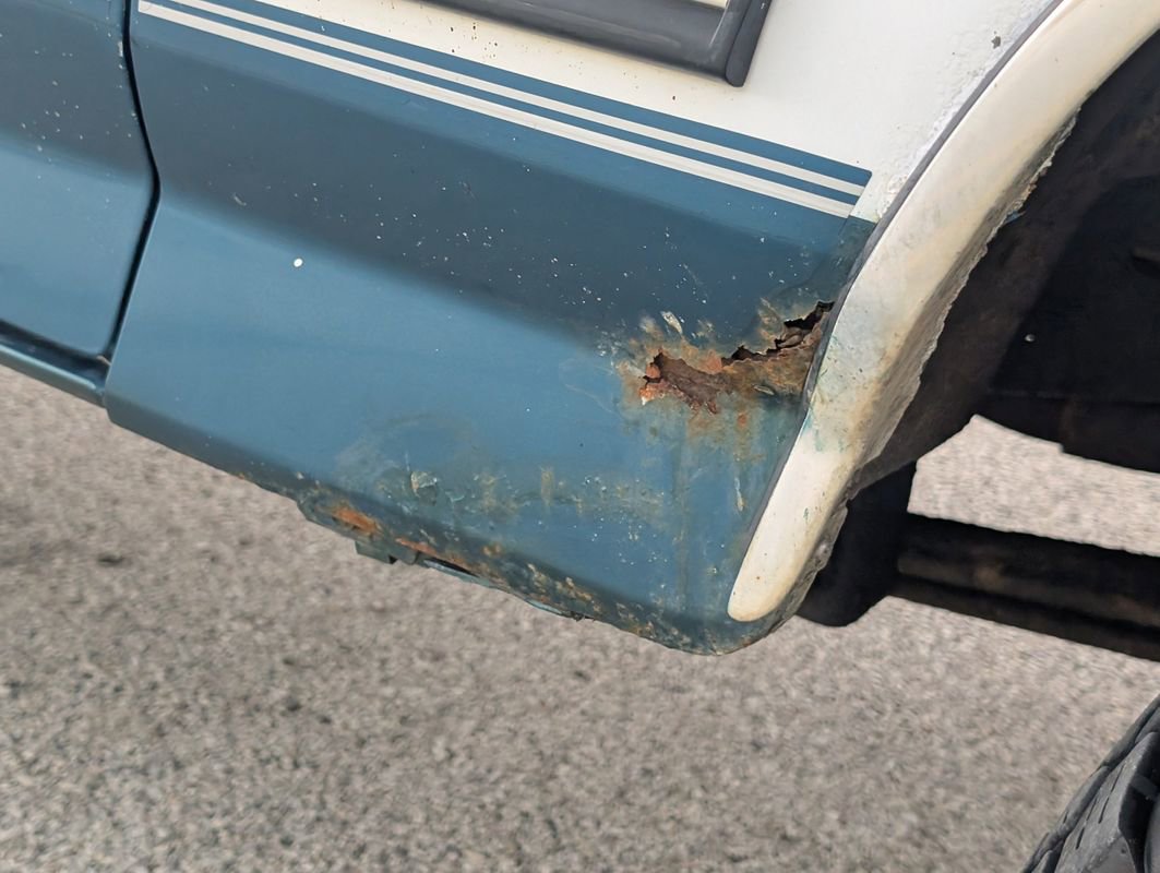 Used 1995 Ford F250 4x4 Regular Cab image 21