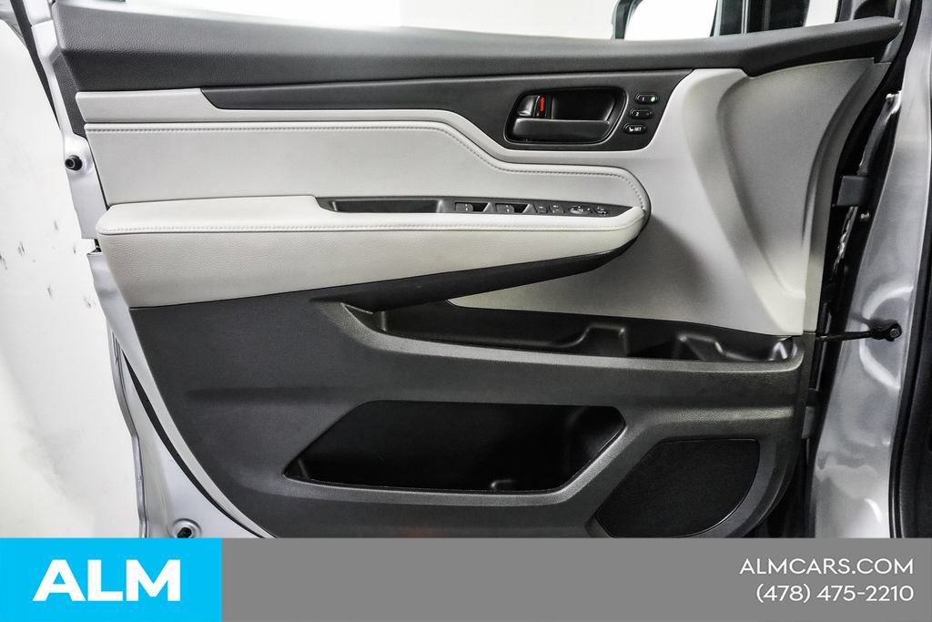 Used 2024 Honda Odyssey EX-L image 42