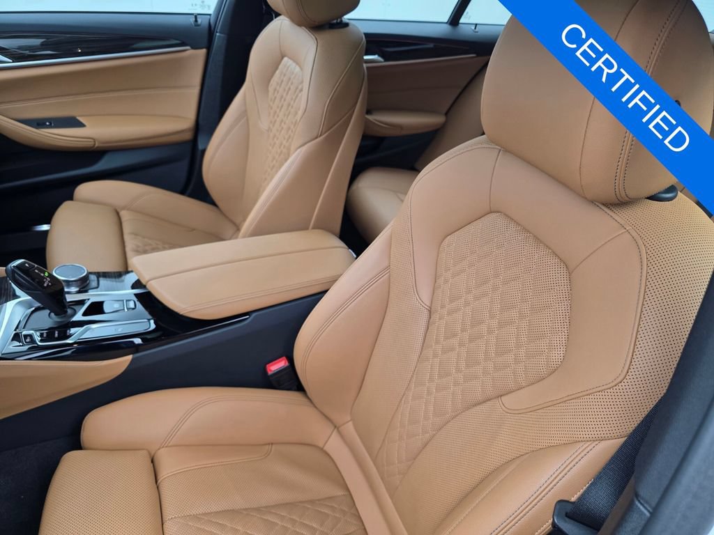 Certified 2023 BMW 530i w/ M Sport Package RWD image 11