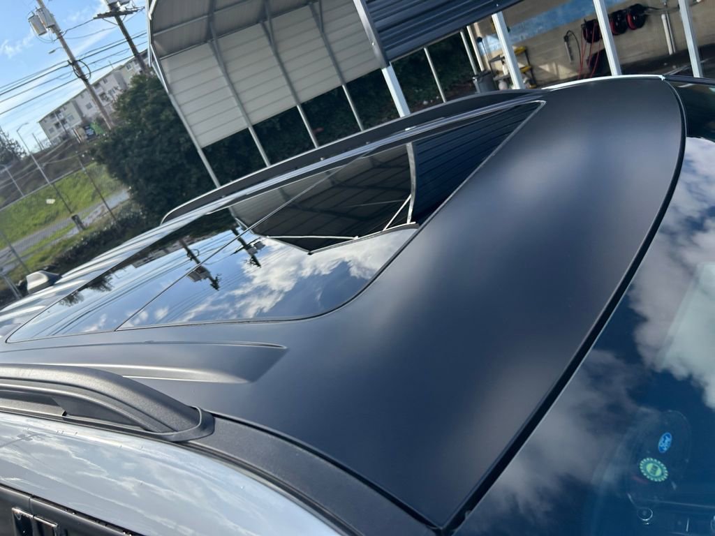 Used 2025 Ford Explorer ST AWD/4WD image 28