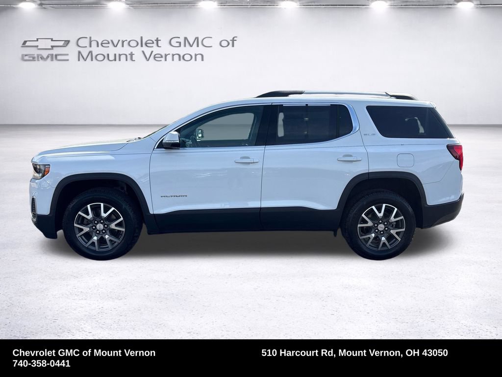 Used 2023 GMC Acadia SLE w/ Driver Convenience Package FWD image 4