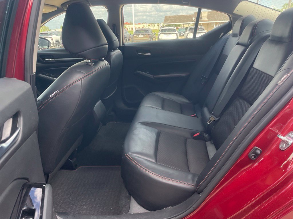 Used 2024 Nissan Altima 2.5 SR FWD image 15
