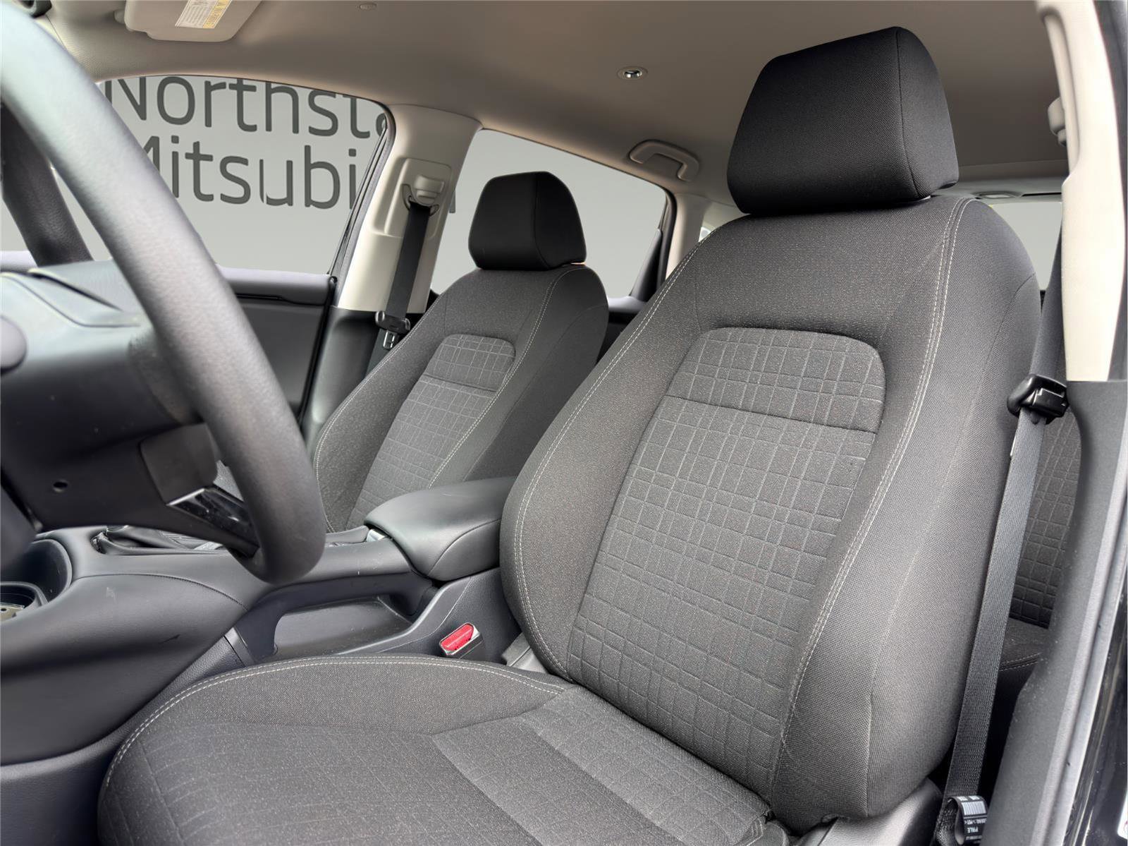 Used 2023 Honda HR-V LX image 10