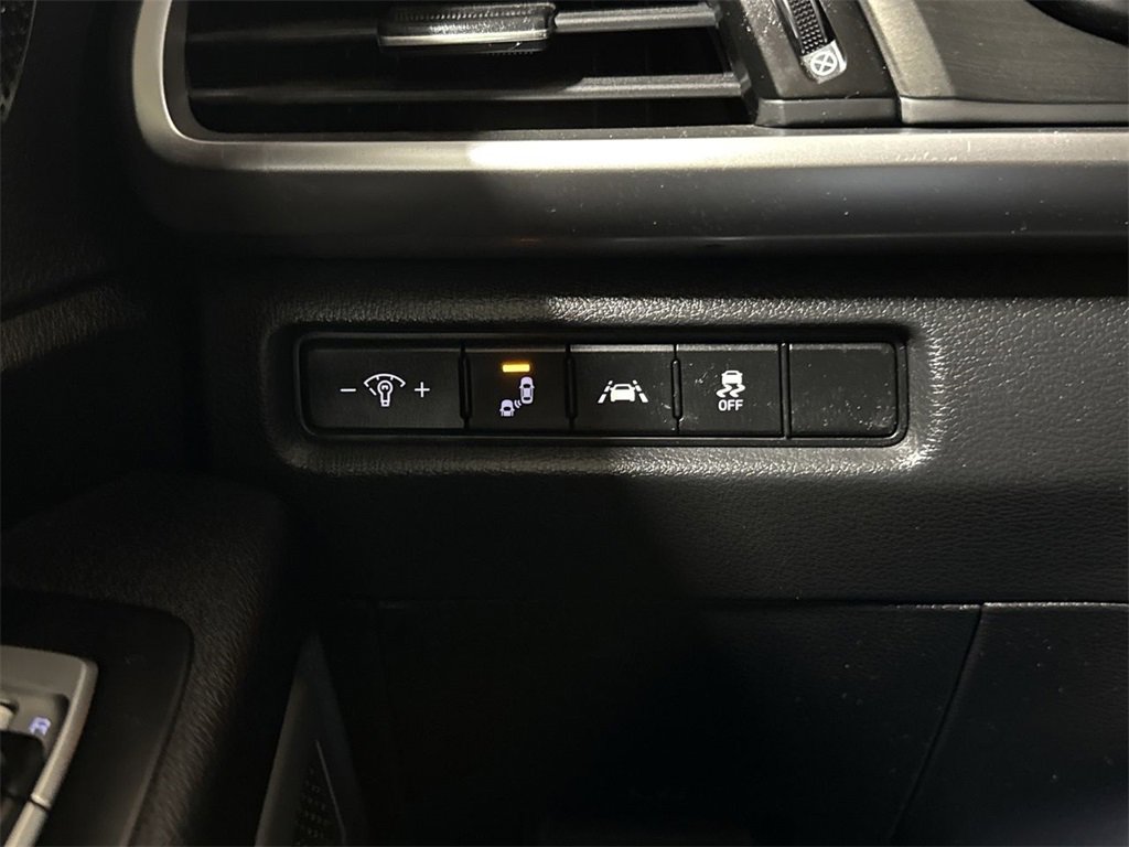 Used 2020 Kia Telluride S w/ S 8 Passenger Seating Package image 17