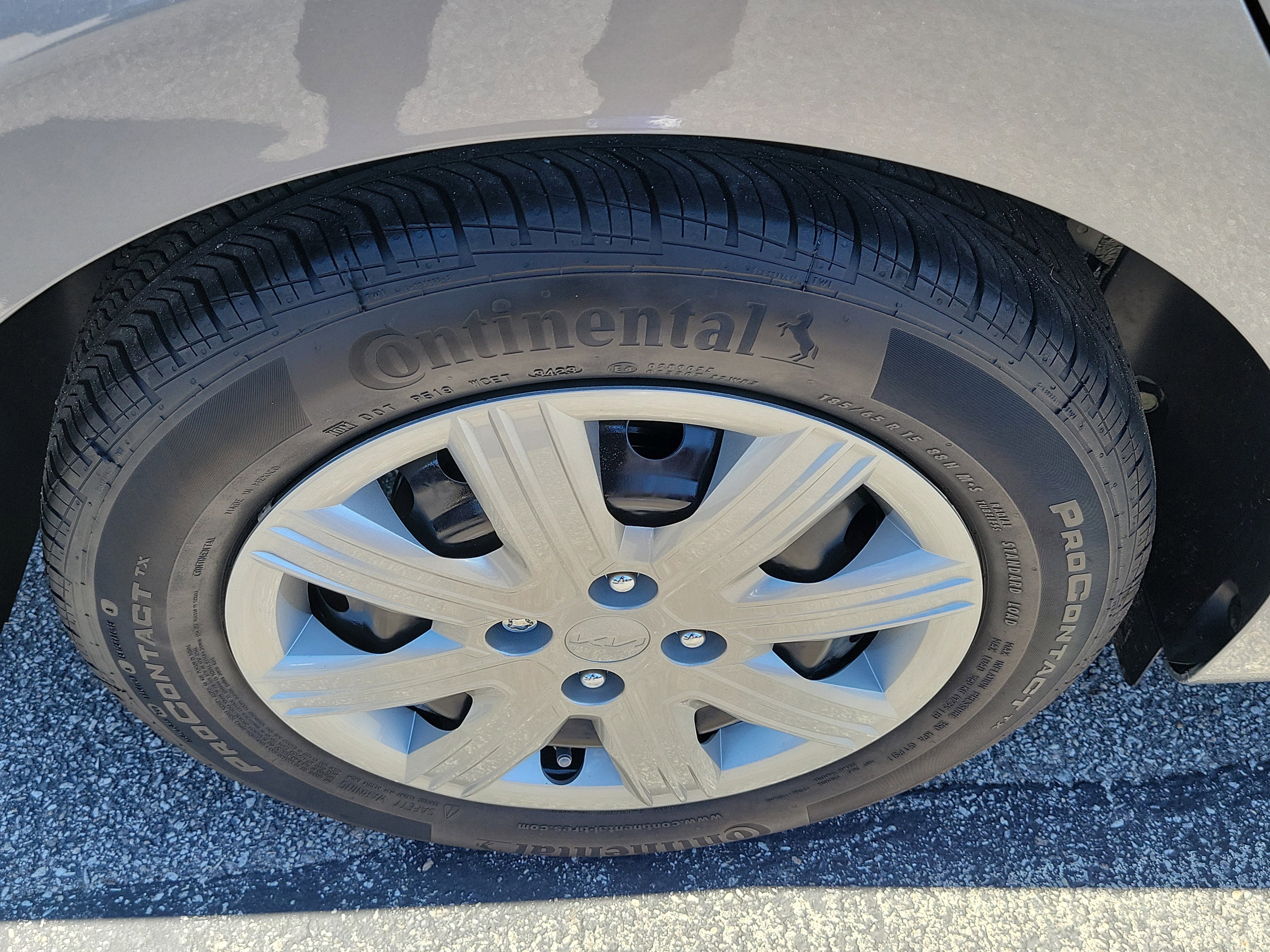 Used 2023 Kia Rio S image 7