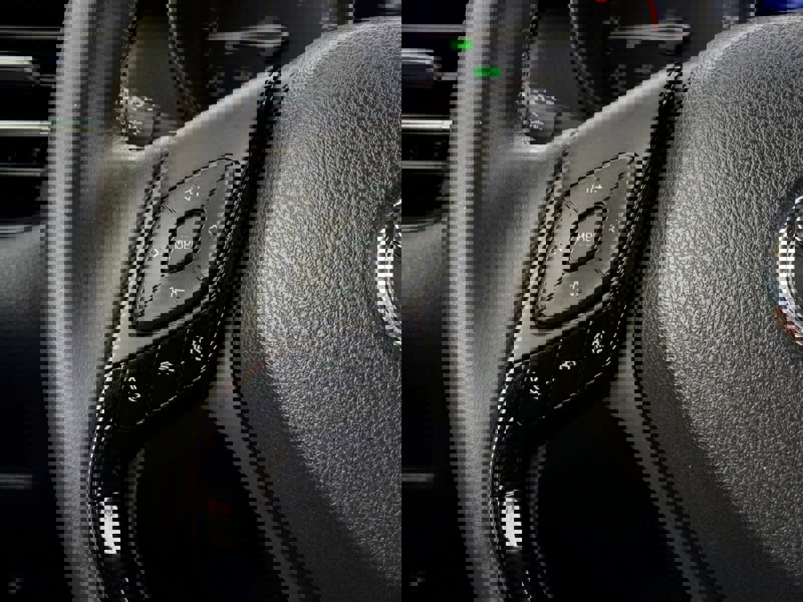 Used 2019 Toyota C-HR XLE image 18