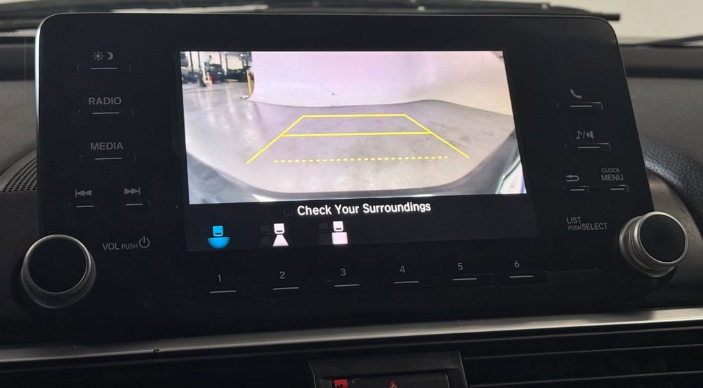 Used 2018 Honda Accord LX image 19