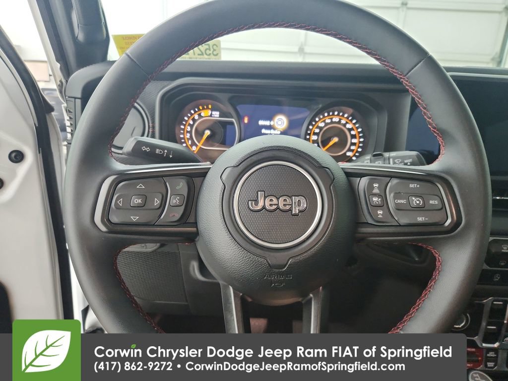Certified 2025 Jeep Wrangler Unlimited Rubicon AWD/4WD image 22