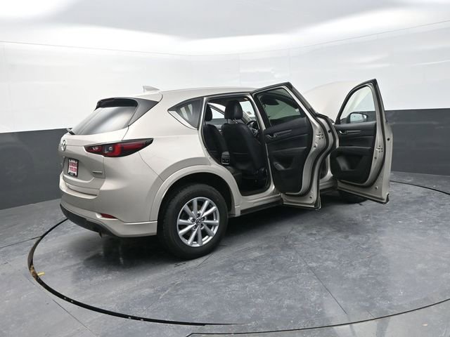 Used 2024 MAZDA CX-5 AWD 2.5 S w/ Select Package image 41