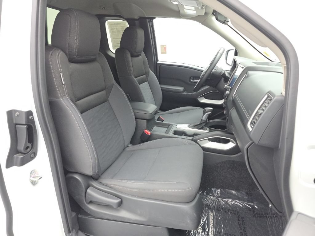 Used 2024 Nissan Frontier SV w/ SV Convenience Package AWD/4WD image 47