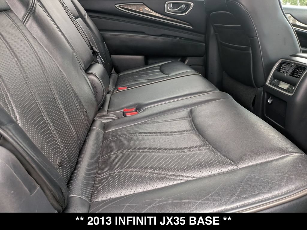Used 2013 INFINITI JX35 AWD w/ Premium Pkg image 26