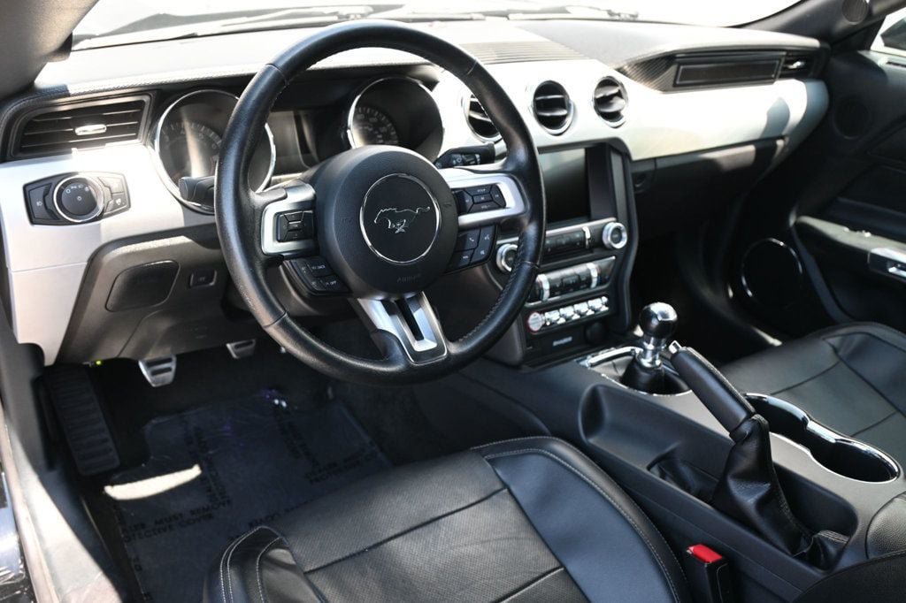Used 2017 Ford Mustang GT Premium w/ Black Accent Package RWD image 10