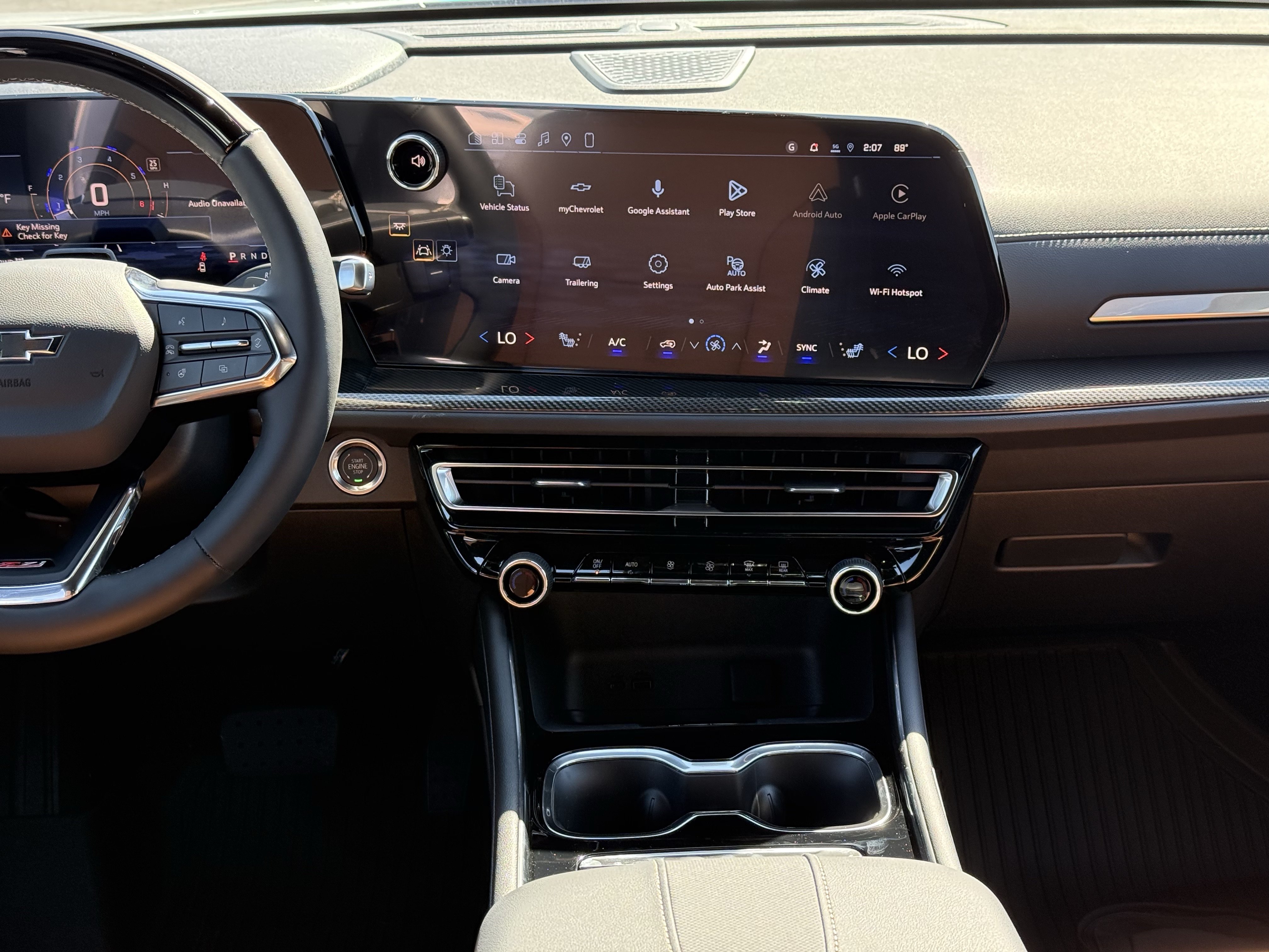 New 2027 Chevrolet Traverse Z71 w/ Enhanced Driving Package AWD/4WD image 30