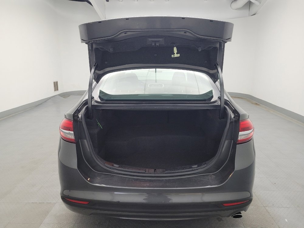 Used 2018 Ford Fusion S image 29