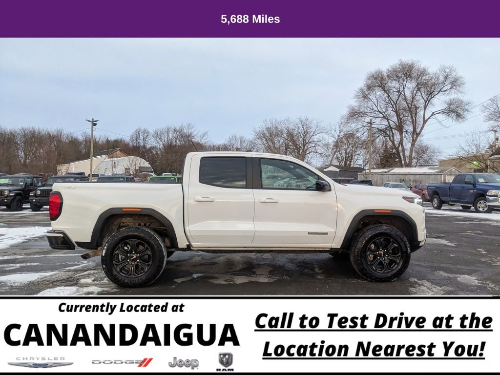 Used 2025 GMC Canyon Elevation w/ Convenience Package image 2