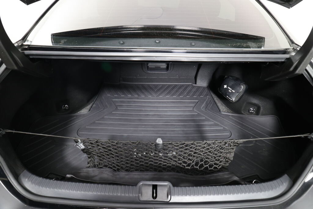 Used 2019 Lexus ES 350 F Sport w/ Accessory Package 2 FWD image 18