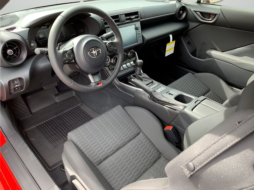 New 2025 Toyota GR86 image 15