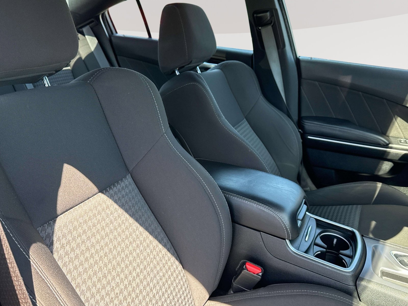 Used 2020 Dodge Charger R/T RWD image 23