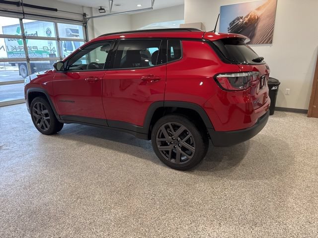 New 2026 Jeep Compass Latitude AWD/4WD image 3