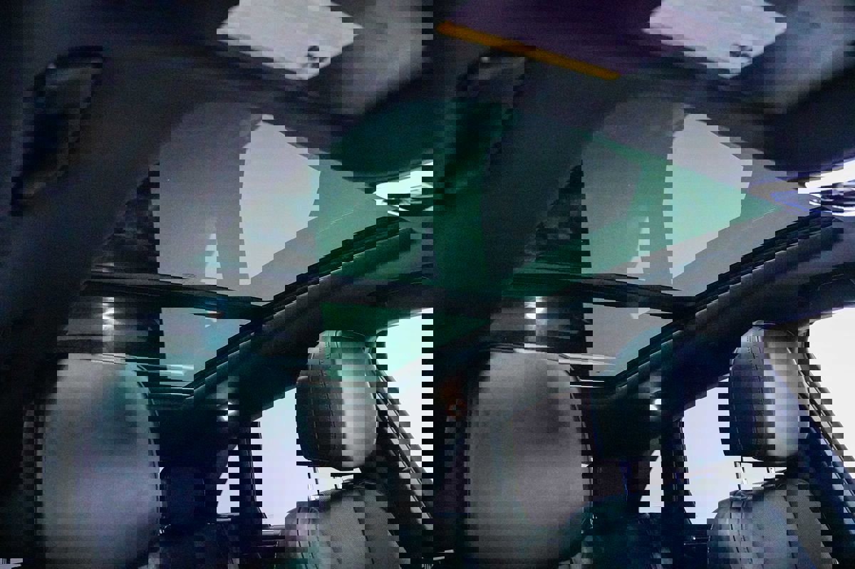 Used 2018 Porsche Macan AWD/4WD image 27