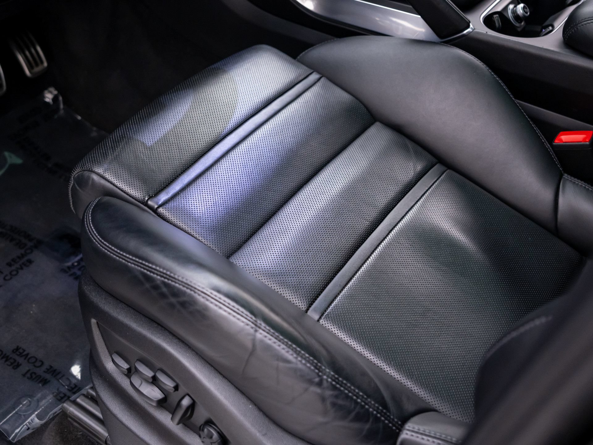 Used 2022 Porsche Cayenne Turbo S AWD/4WD image 15