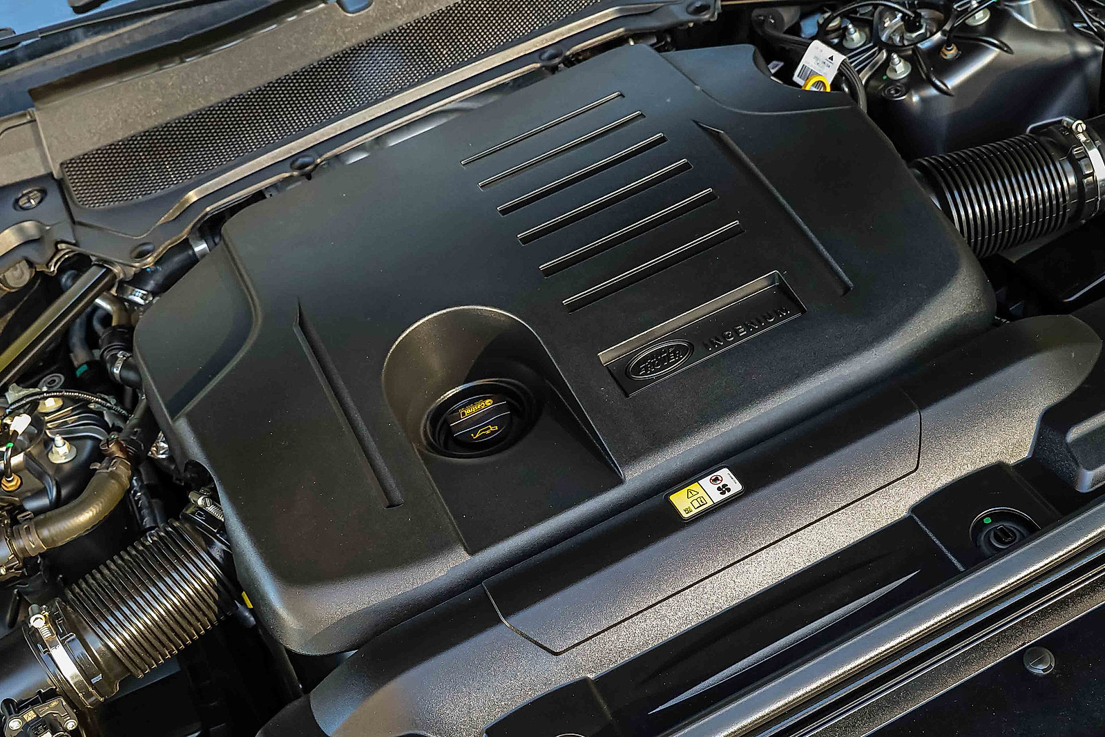 Used 2022 Land Rover Range Rover Sport HST image 29