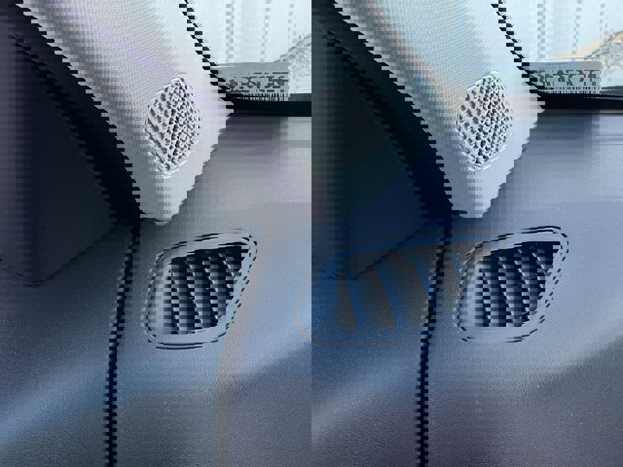 Used 2025 Kia K4 LXS image 26