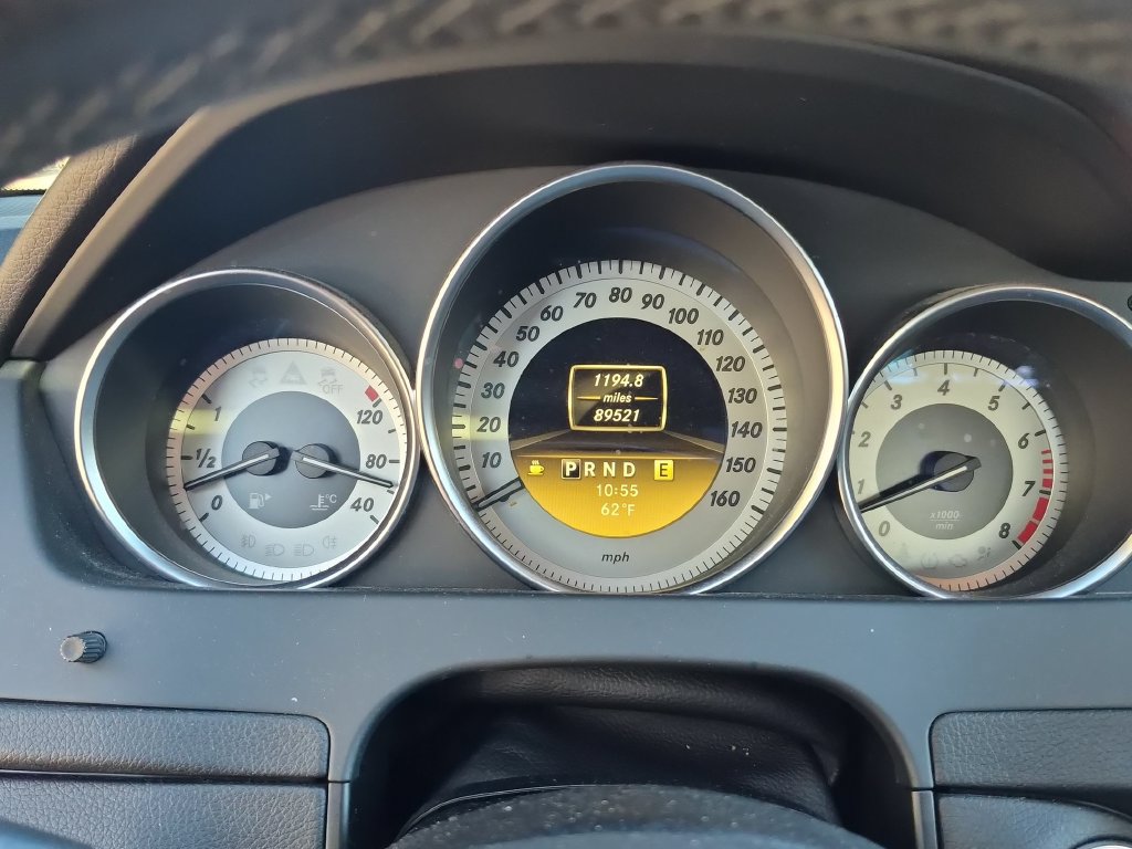 Used 2012 Mercedes-Benz C 300 4MATIC Sedan image 25