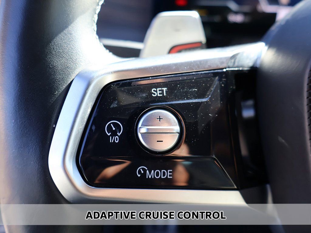 Used 2023 BMW 760i xDrive image 6