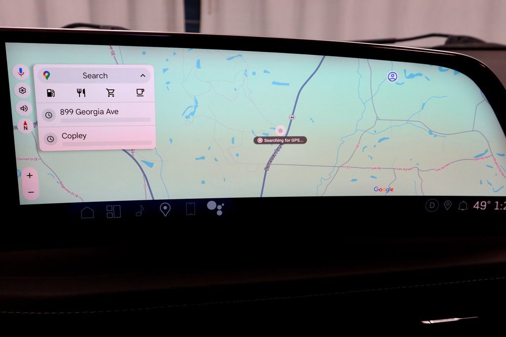 Used 2025 Cadillac XT4 Premium Luxury w/ Cold Weather Package image 3